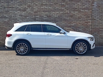 Used Mercedes-Benz GLC 2020 for sale - 79104014: Photo