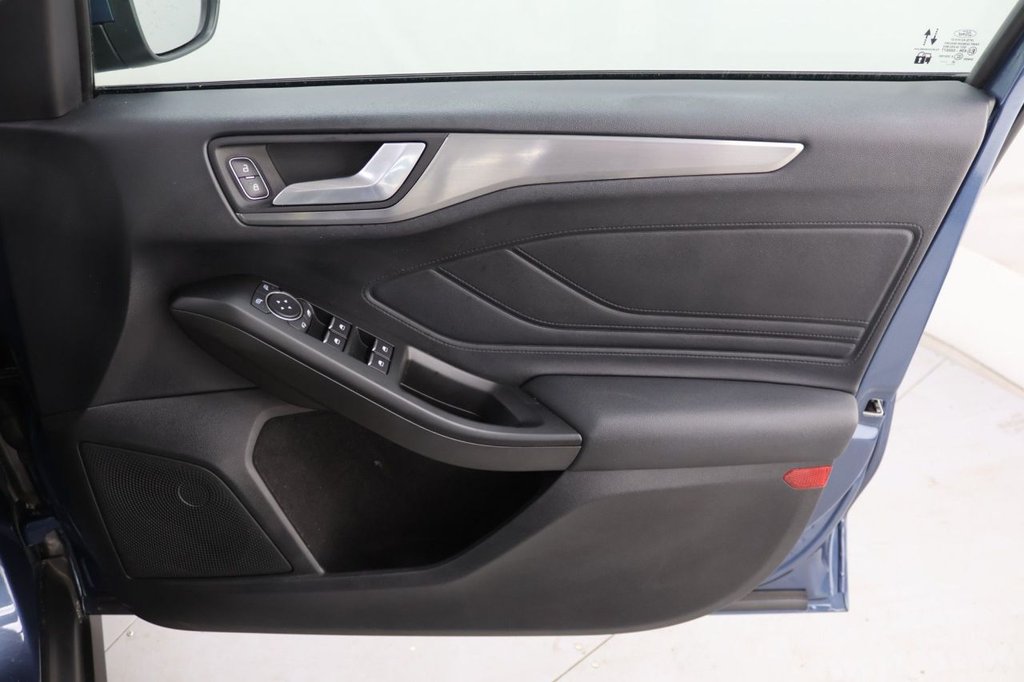 Used Ford Focus 2020 for sale - 76542043: Photo 25