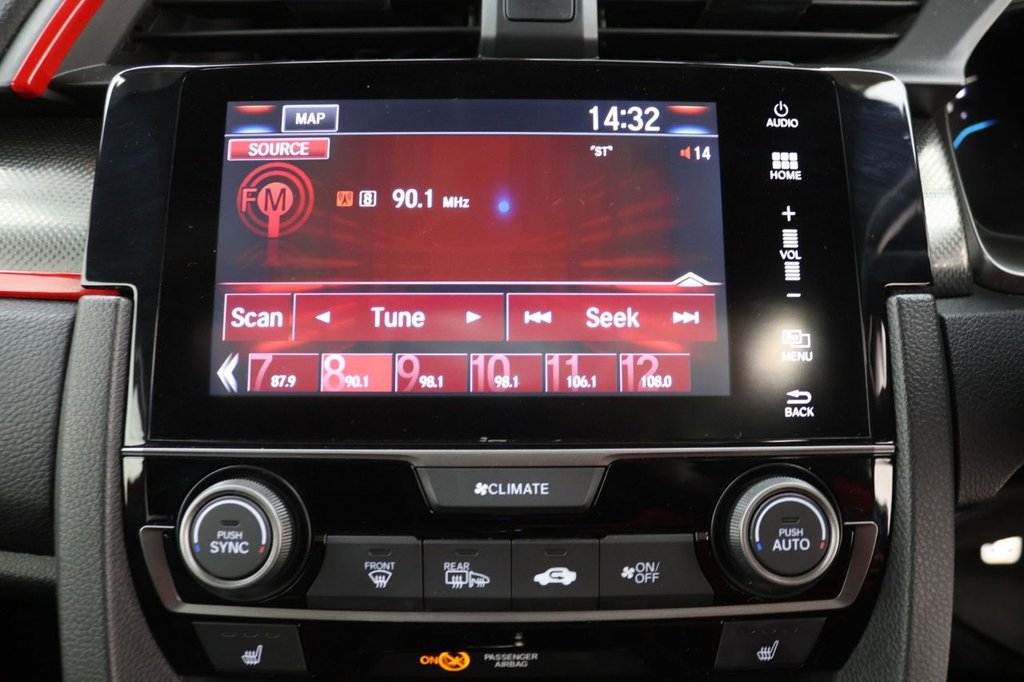 Used Honda Civic 2017 for sale - 77748449: Photo 15