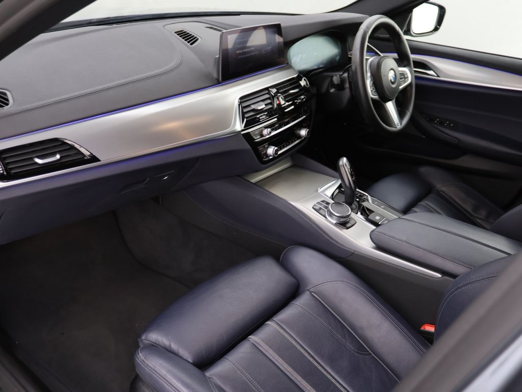 Used BMW 5 Series 2018 for sale - 76300975: Photo 23