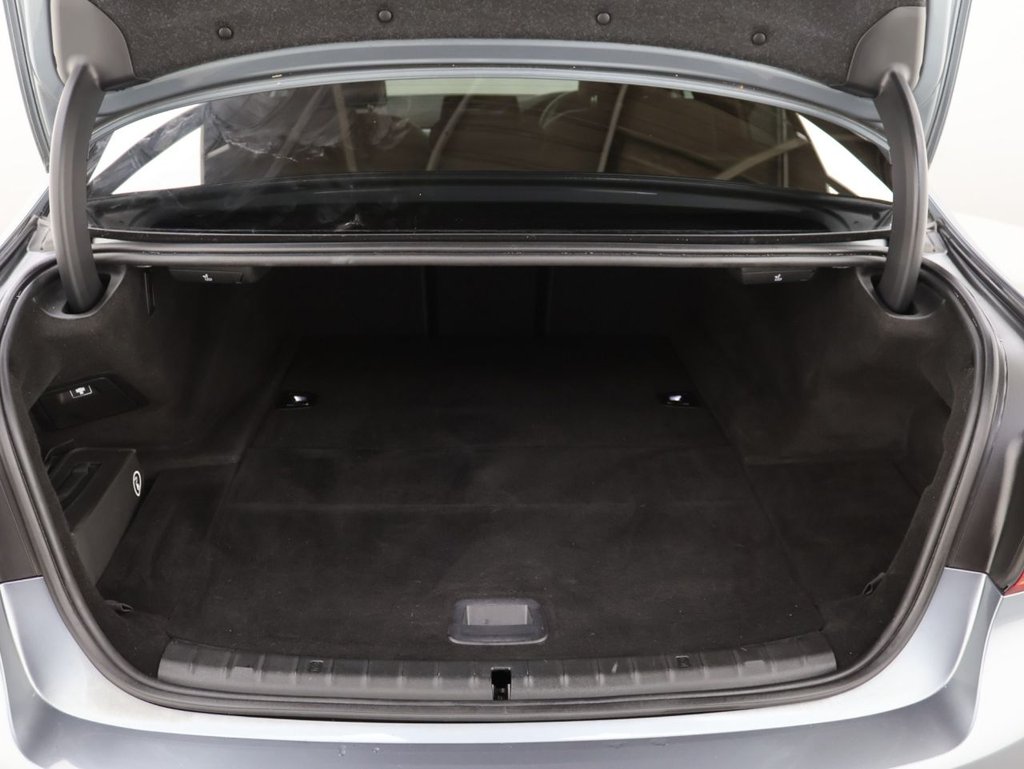 Used BMW 5 Series 2018 for sale - 76300975: Photo 25