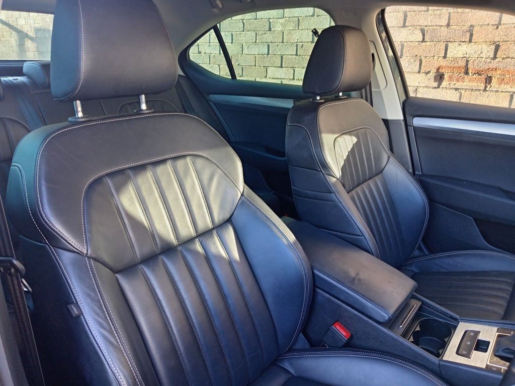 Used Skoda Superb 2022 for sale - 77945387: Photo 5