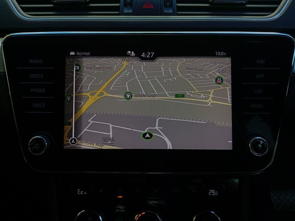 Used Skoda Superb 2022 for sale - 77945387: Photo 8