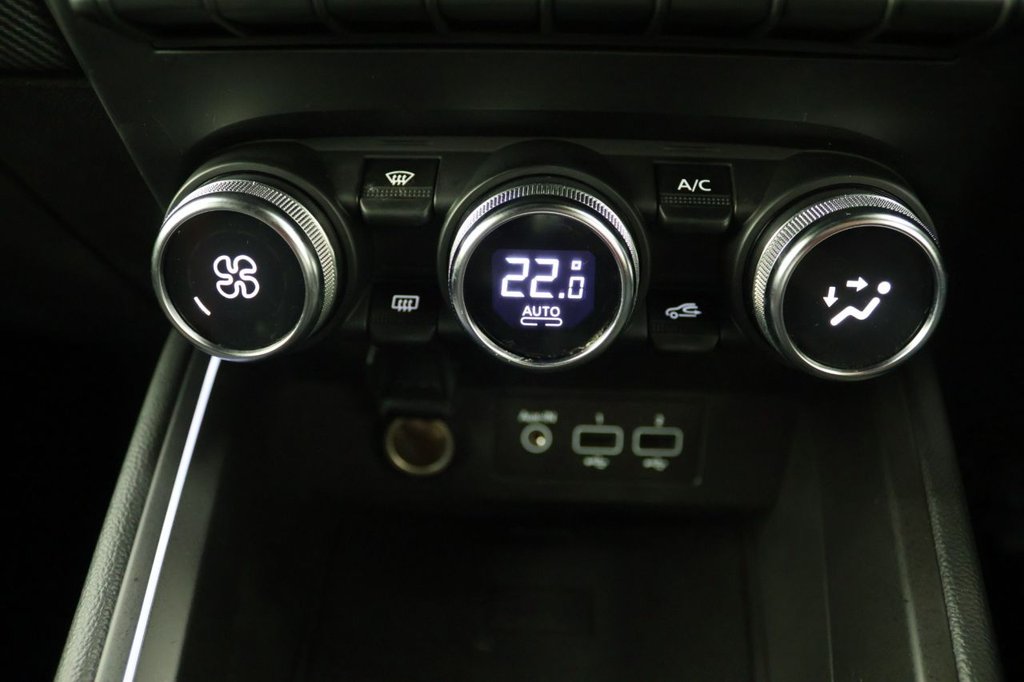 Used Renault Clio 2021 for sale - 76300983: Photo 17