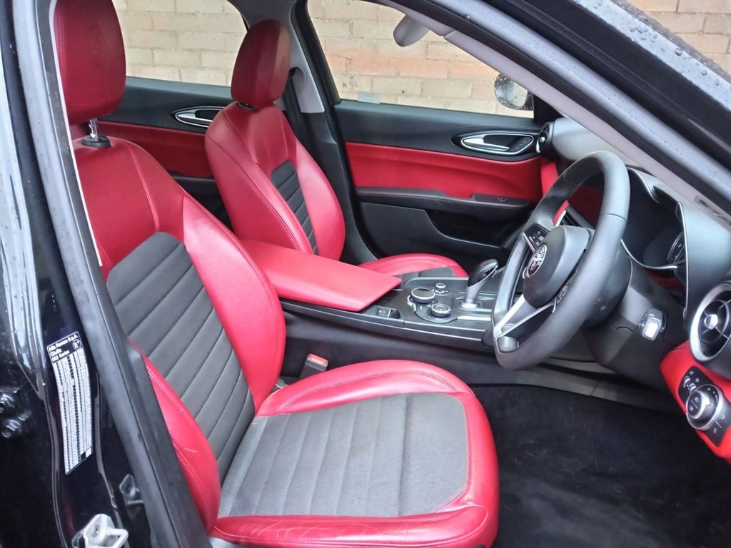 Used Alfa Romeo Giulia 2018 for sale - 77557807: Photo 5