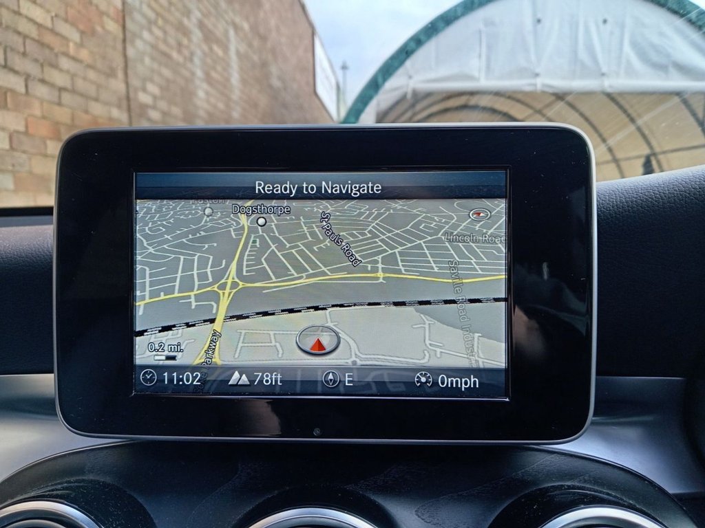 Used Mercedes-Benz GLC 2019 for sale - 77369308: Photo 12