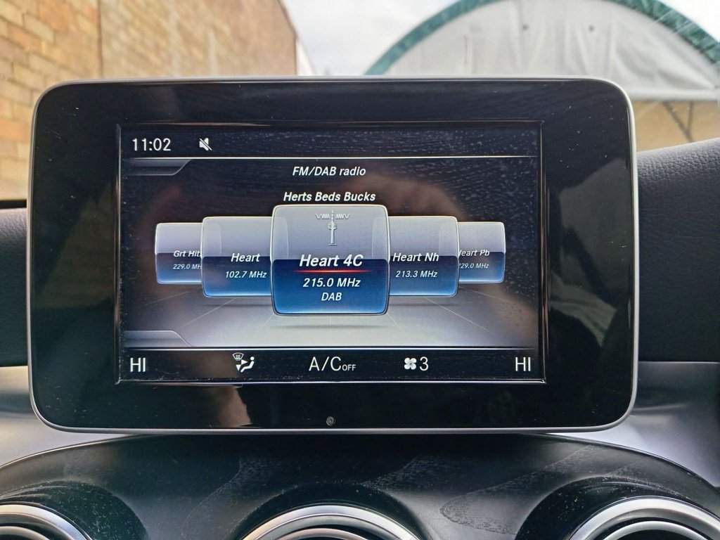 Used Mercedes-Benz GLC 2019 for sale - 77369308: Photo 13