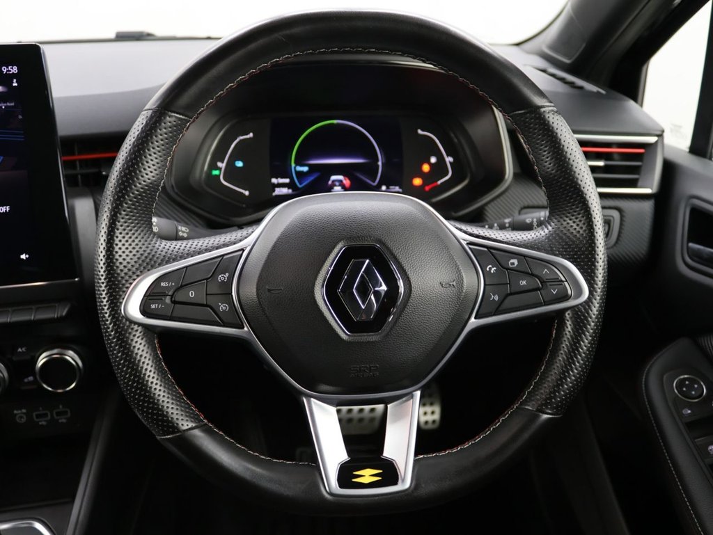 Used Renault Clio 2022 for sale - 76542191: Photo 20