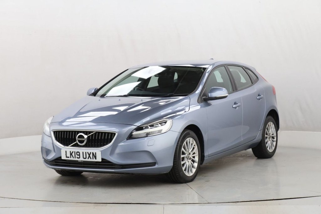 Used Volvo V40 2019 for sale - 77477503: Photo 5