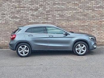 Used Mercedes-Benz GLA 2017 for sale - 79022673: Photo