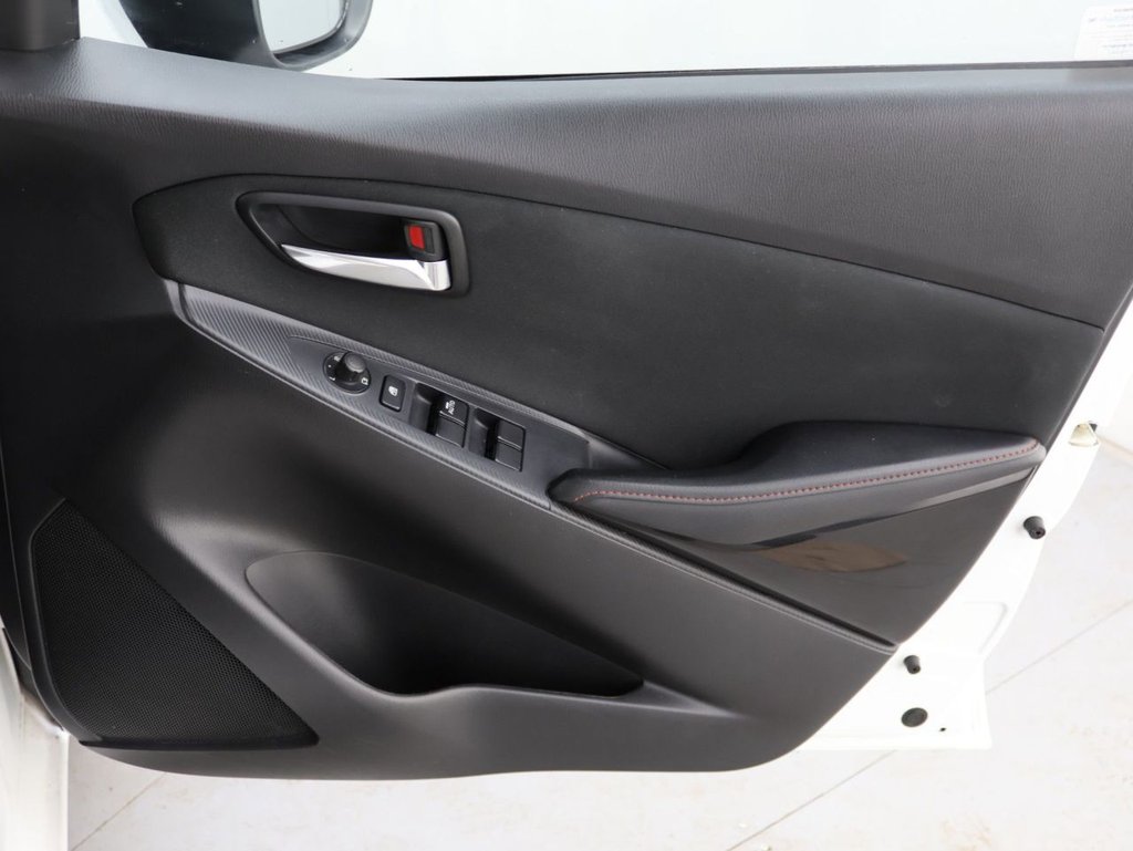 Used Mazda Mazda2 2015 for sale - 76617345: Photo 25