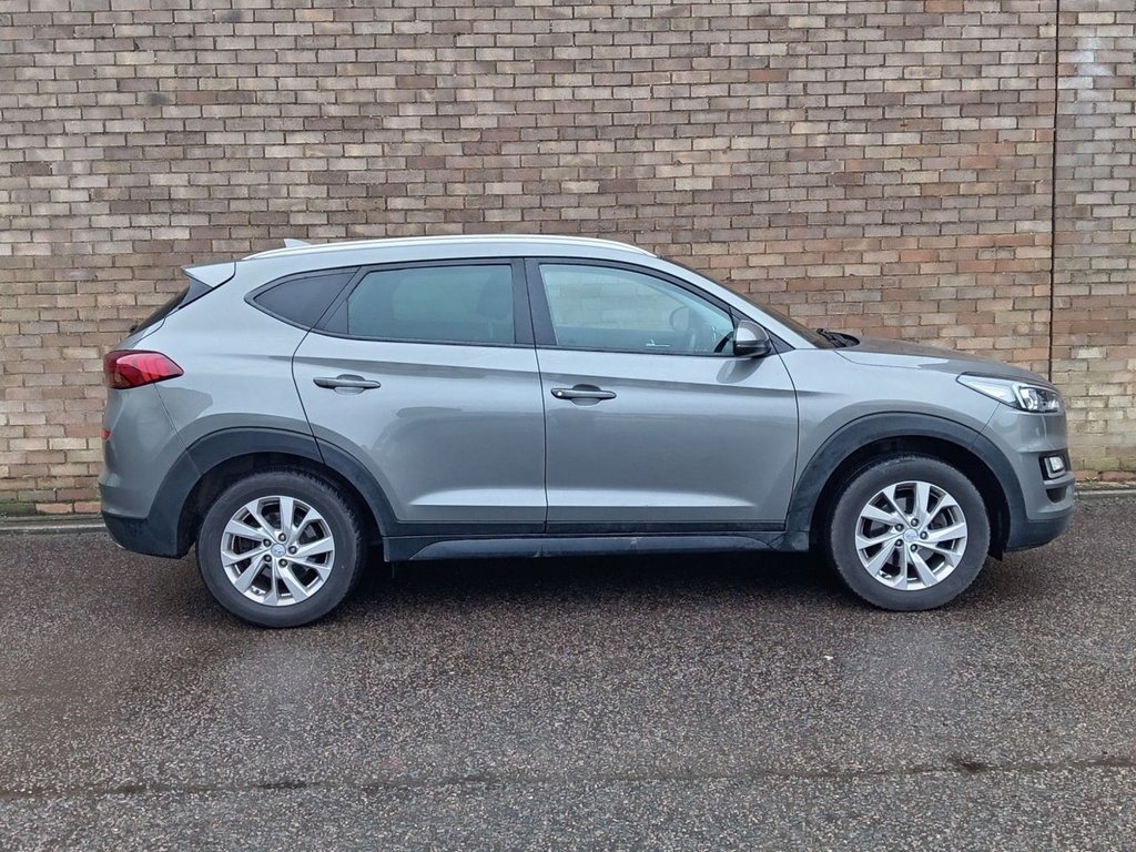 Used Hyundai TUCSON 2019 for sale - 77621036: Photo 3