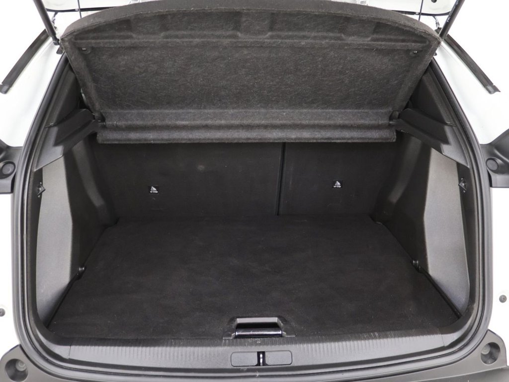 Used Peugeot 2008 2021 for sale - 76724307: Photo 26