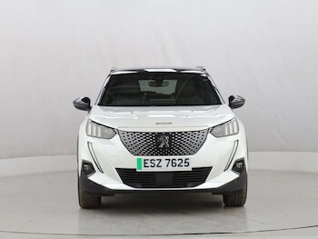 Used Peugeot 2008 2021 for sale - 76724307: Photo