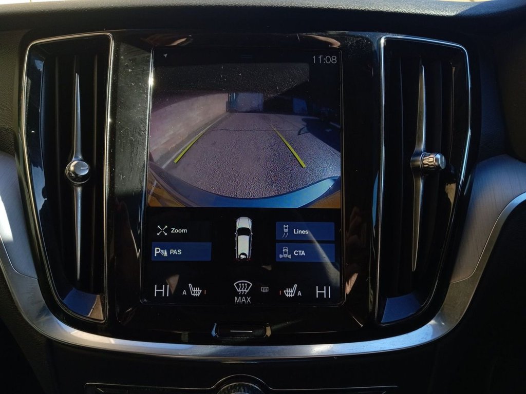 Used Volvo V60 2019 for sale - 77571797: Photo 2