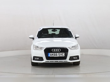 Used Audi A1 2016 for sale - 77199926: Photo