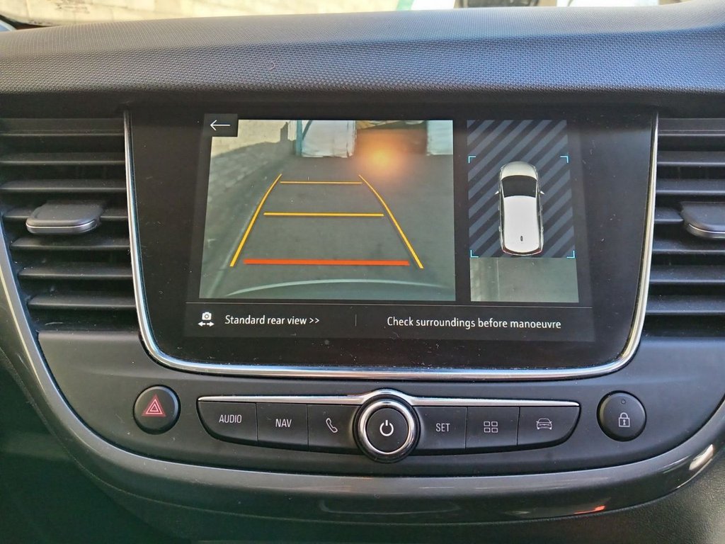 Used Vauxhall Crossland 2021 for sale - 78044351: Photo 2