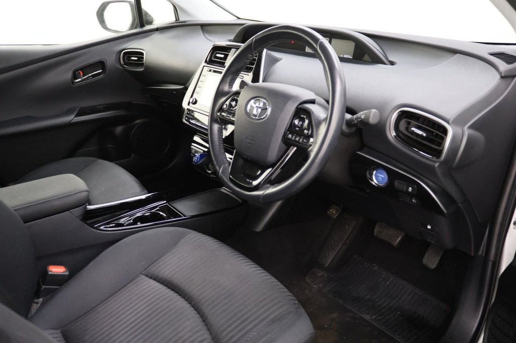 Used Toyota Prius 2022 for sale - 76934847: Photo 10