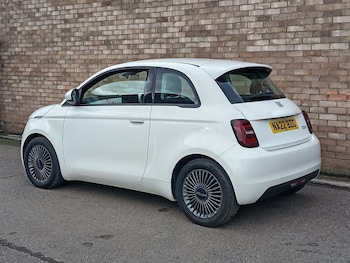 Used Fiat 500e 2022 for sale - 76541951: Photo