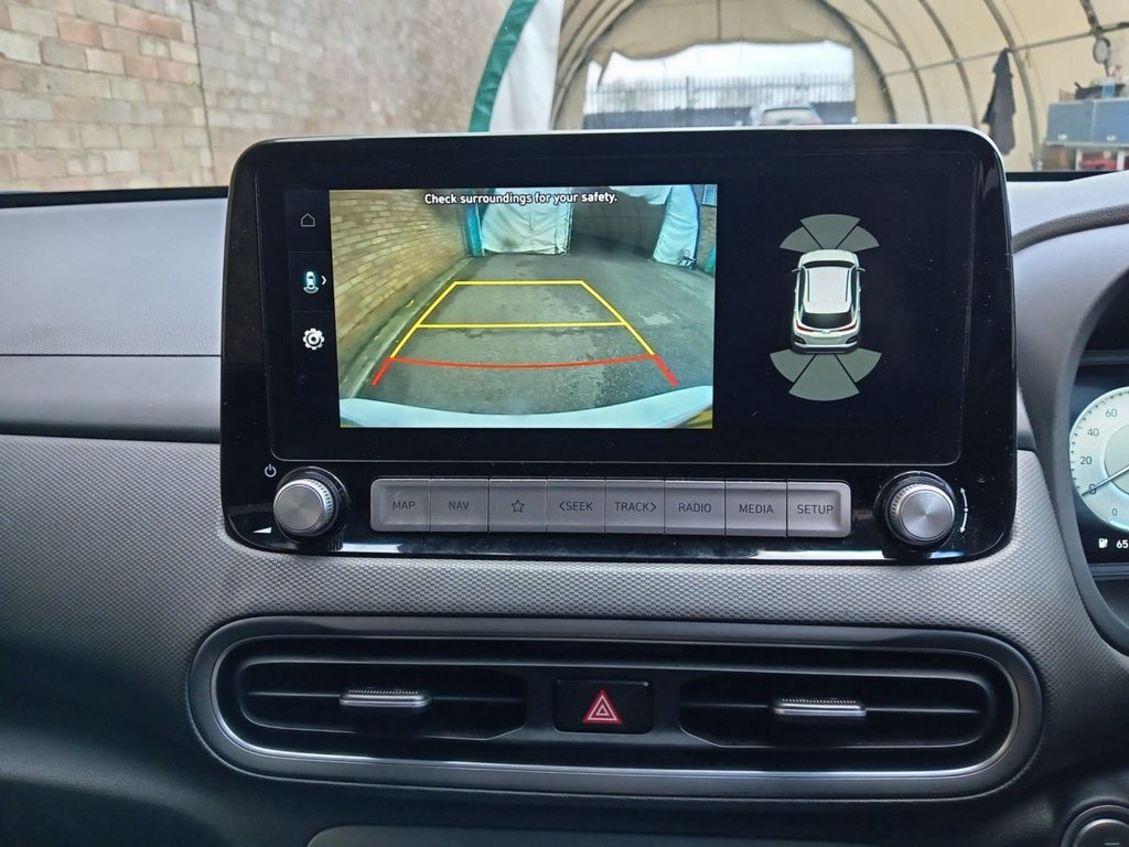 Used Hyundai KONA 2023 for sale - 77121657: Photo 2