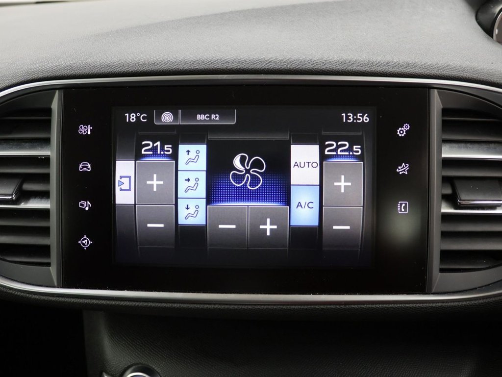 Used Peugeot 308 2016 for sale - 76581957: Photo 15