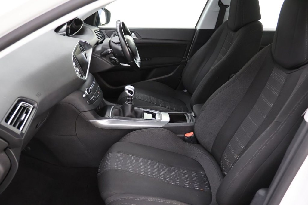 Used Peugeot 308 2016 for sale - 76581957: Photo 25