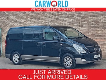 2015 (15) - 2.5 CRDi SE MPV 5dr Diesel Manual Euro 5 (136 ps)