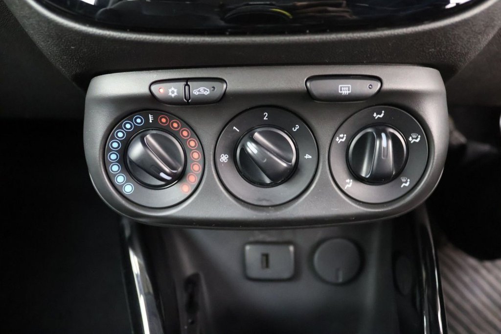 Used Vauxhall ADAM 2017 for sale - 77792027: Photo 14