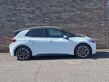 Used Volkswagen ID.3 2023 for sale - 79197126: Photo