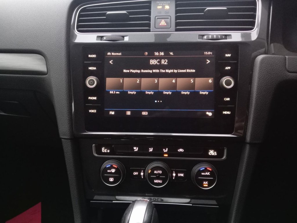 Used Volkswagen Golf 2020 for sale - 76541961: Photo 5