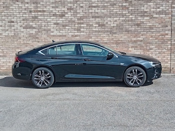 Used Vauxhall Insignia 2022 for sale - 79103224: Photo