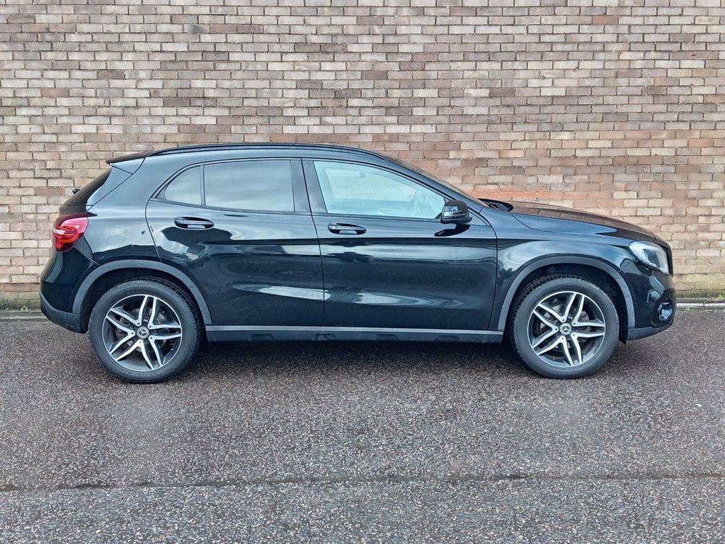 Used Mercedes-Benz GLA 2019 for sale - 77631987: Photo 3