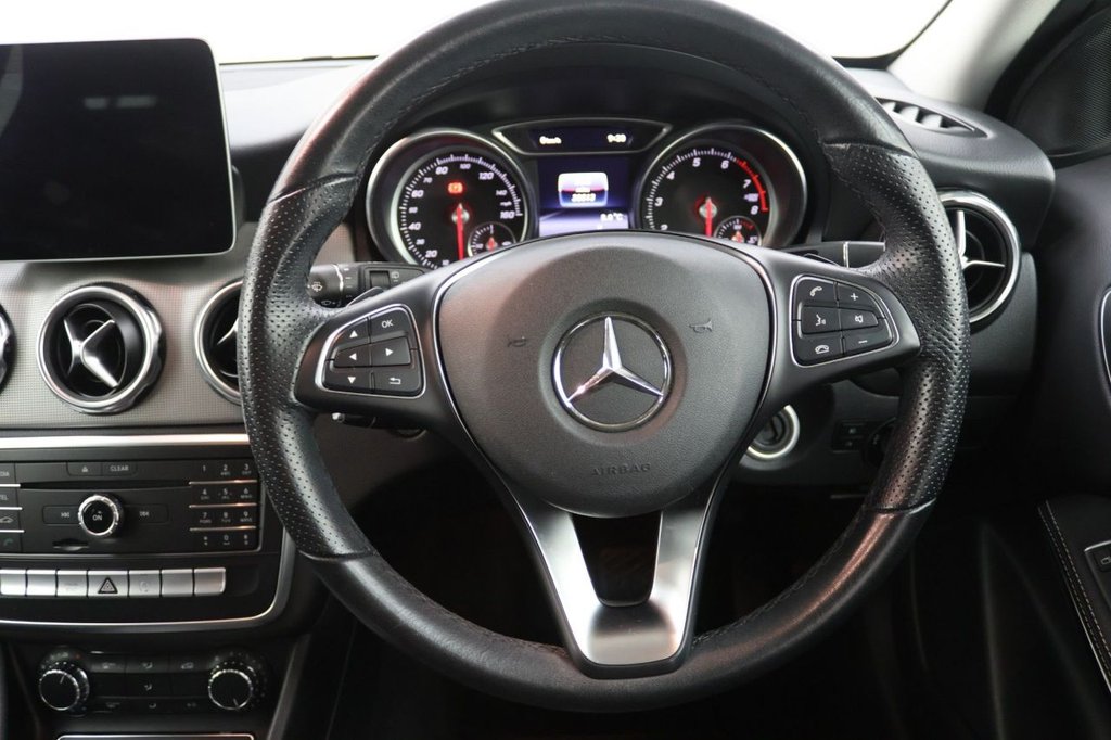 Used Mercedes-Benz GLA 2019 for sale - 77565361: Photo 19