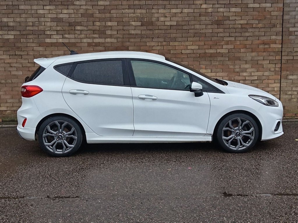 Used Ford Fiesta 2019 for sale - 77451683: Photo 2