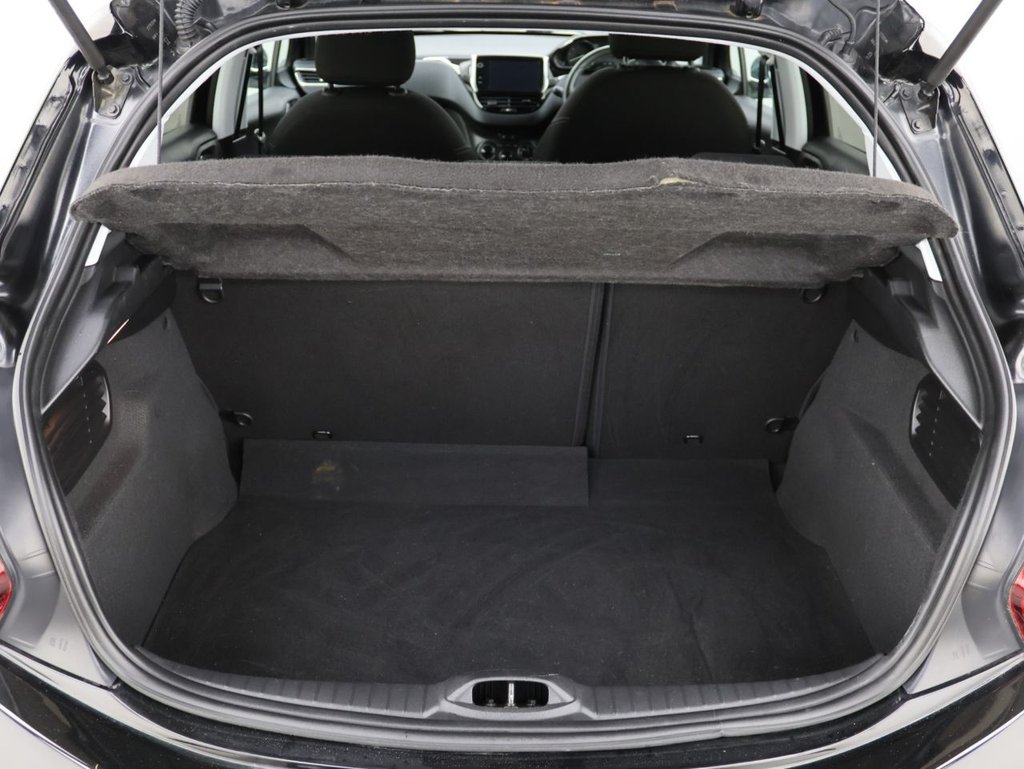 Used Peugeot 208 2018 for sale - 76542092: Photo 25