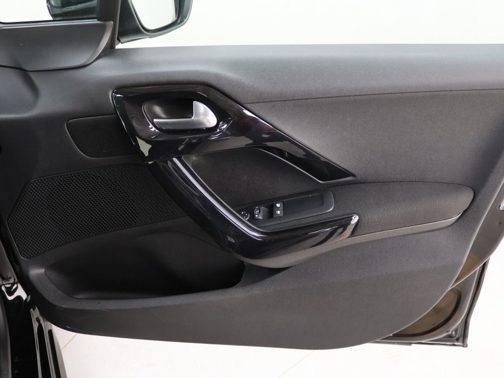 Used Peugeot 208 2018 for sale - 76542092: Photo 26