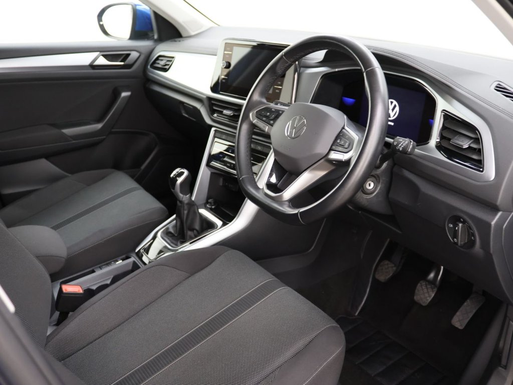 Used Volkswagen T-Roc 2022 for sale - 76301007: Photo 10