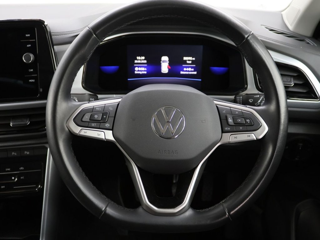 Used Volkswagen T-Roc 2022 for sale - 76301007: Photo 20