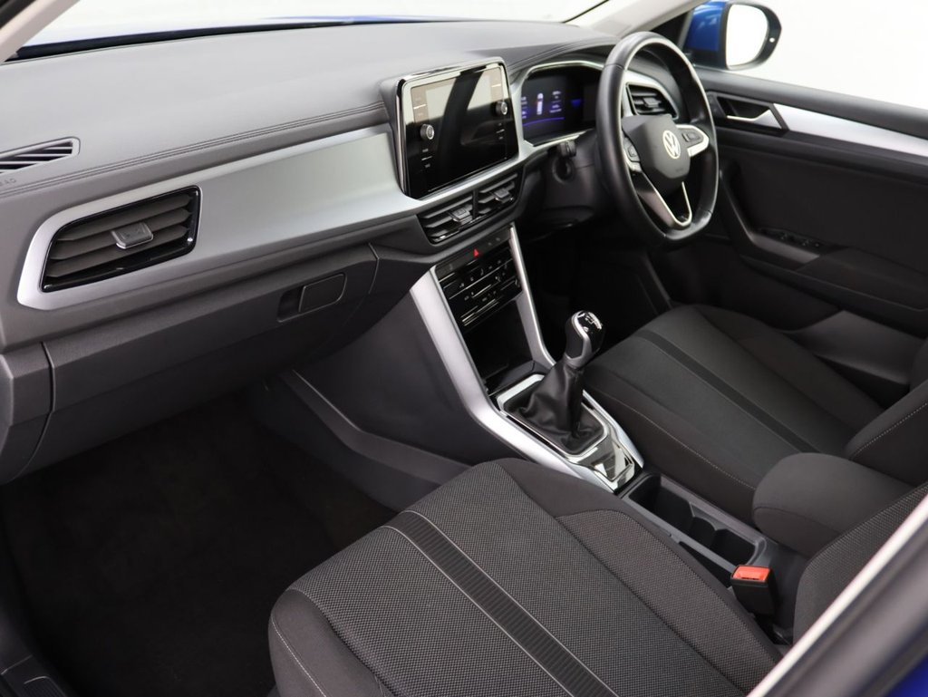 Used Volkswagen T-Roc 2022 for sale - 76301007: Photo 24