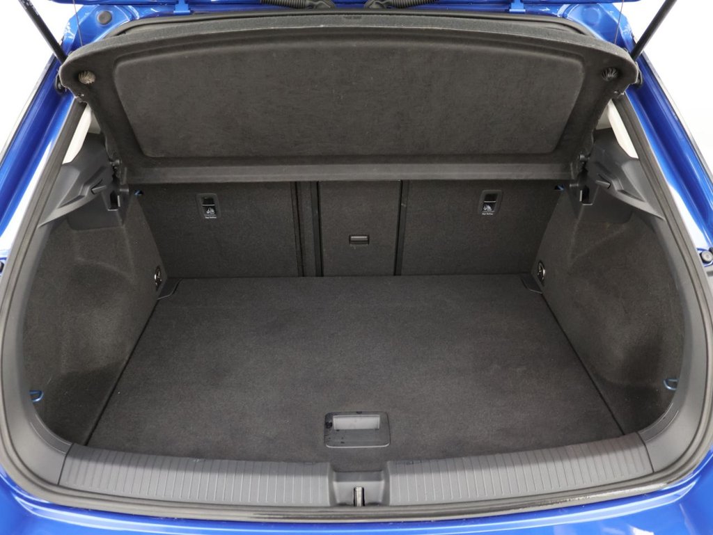 Used Volkswagen T-Roc 2022 for sale - 76301007: Photo 25