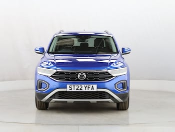 Used Volkswagen T-Roc 2022 for sale - 76301007: Photo