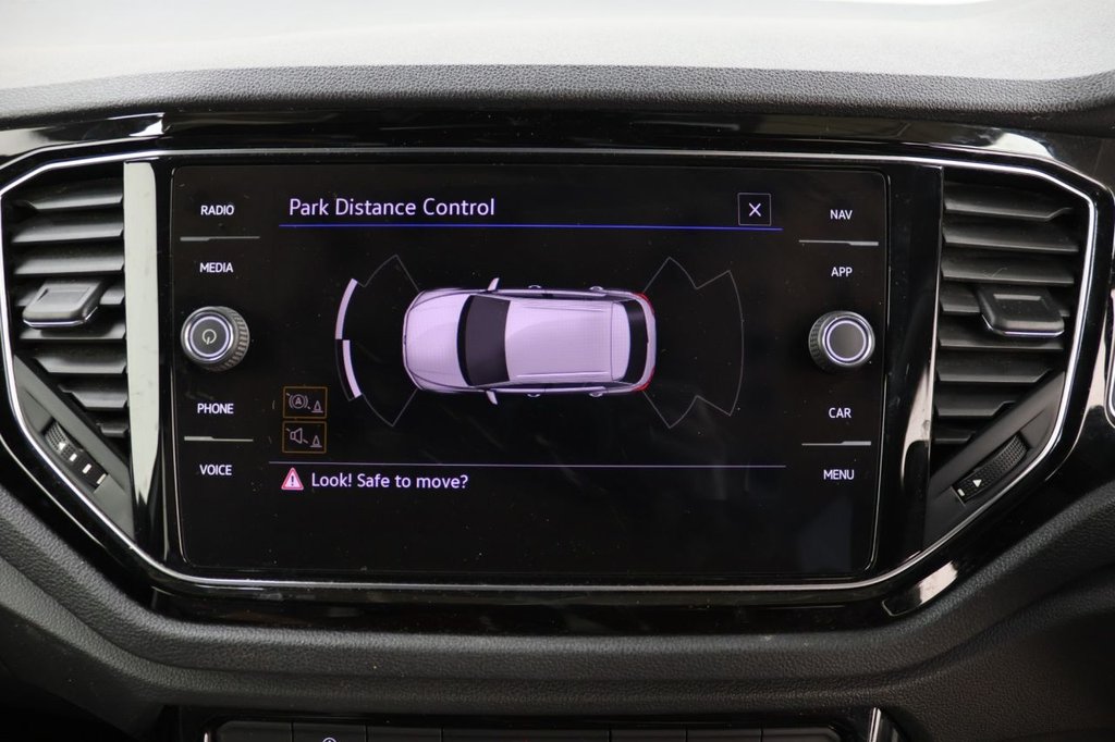 Used Volkswagen T-Roc 2021 for sale - 76345159: Photo 14