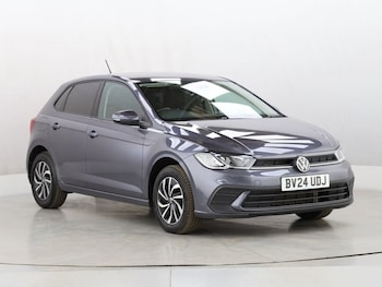 Used Volkswagen Polo 2024 for sale - 76973353: Photo