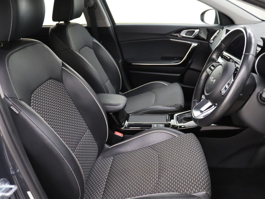 Used Kia XCeed 2023 for sale - 76542099: Photo 12