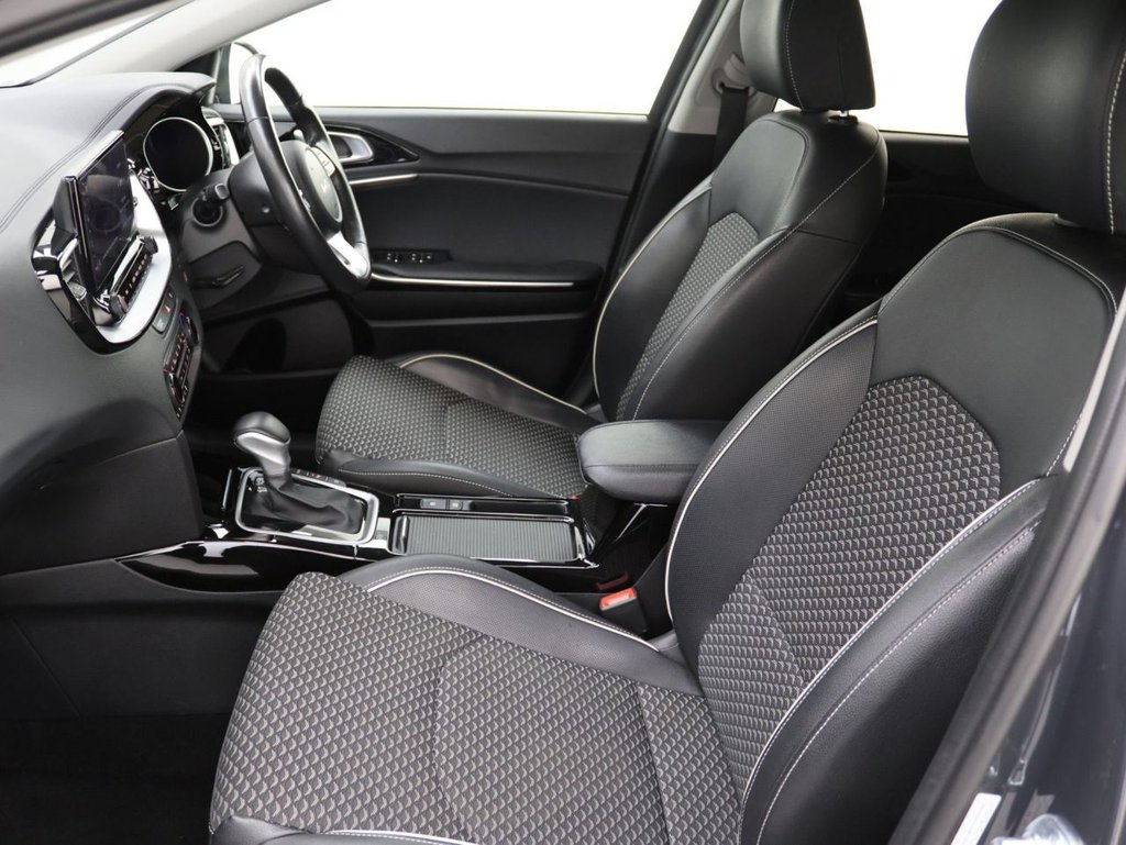 Used Kia XCeed 2023 for sale - 76542099: Photo 22