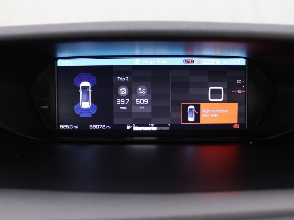 Used Citroen C4 Grand Picasso 2021 for sale - 76541952: Photo 14