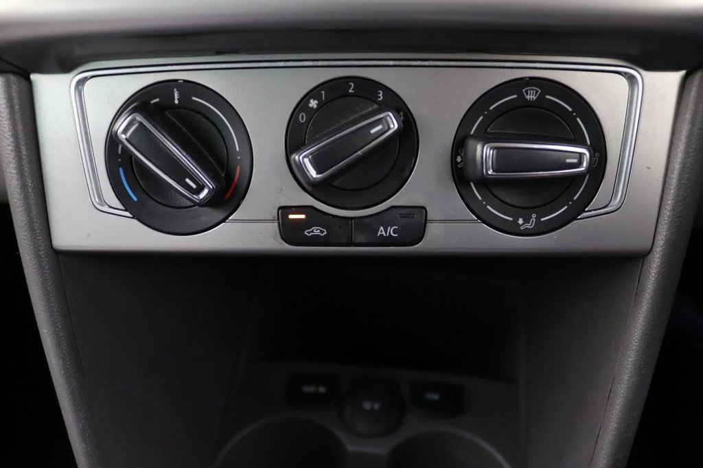 Used Volkswagen Polo 2017 for sale - 76841041: Photo 16