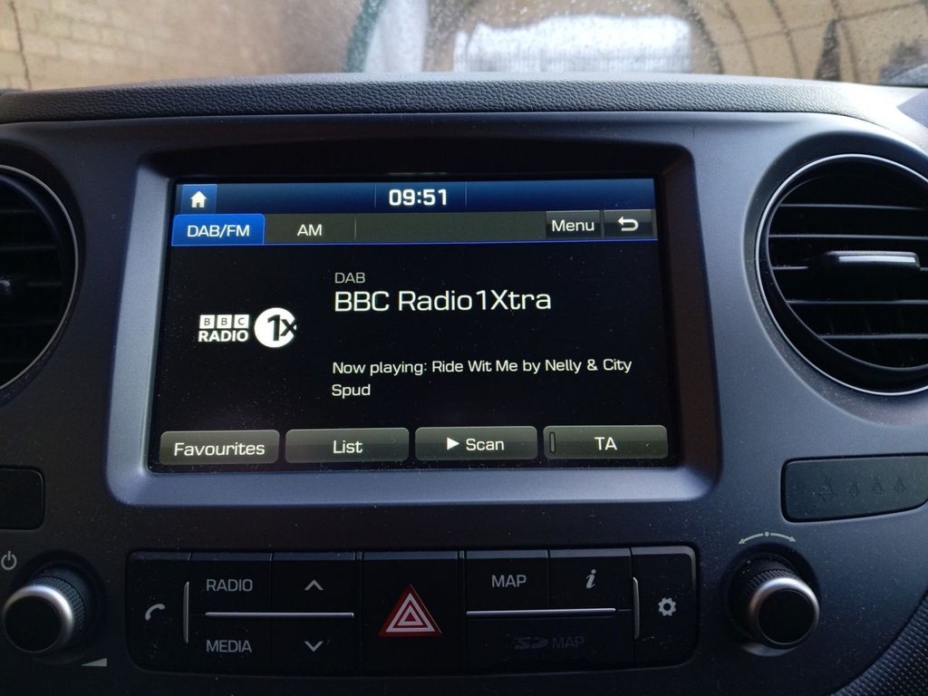 Used Hyundai i10 2019 for sale - 77369315: Photo 10