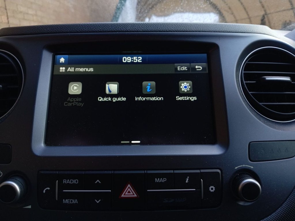 Used Hyundai i10 2019 for sale - 77369315: Photo 12