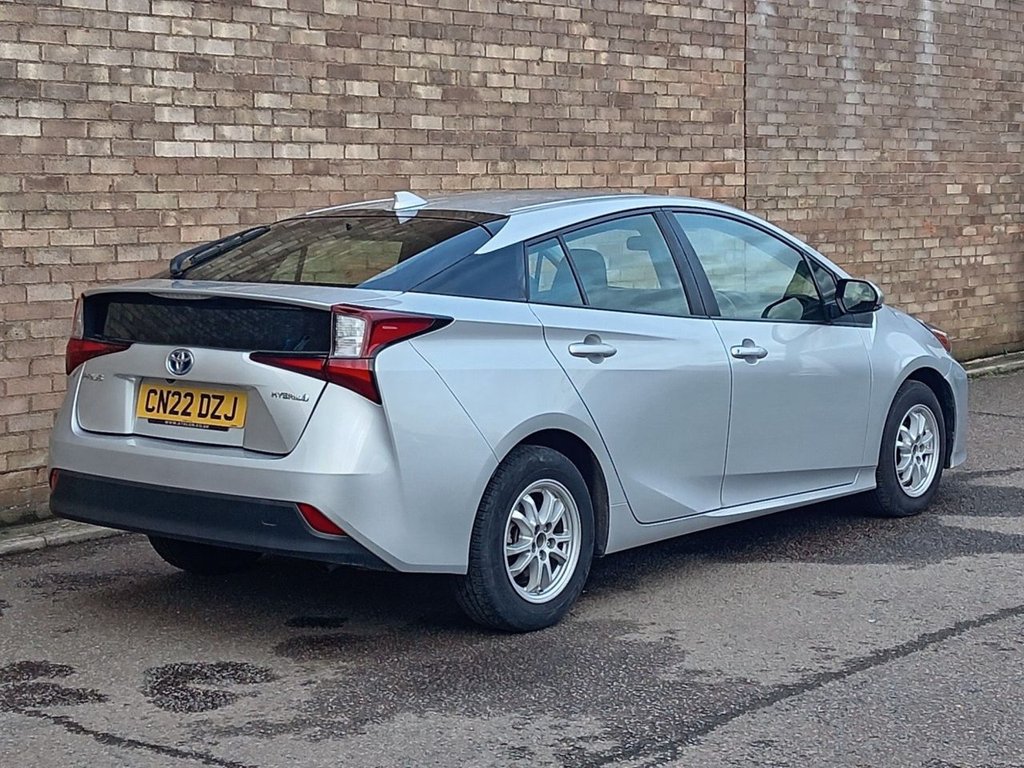 Used Toyota Prius 2022 for sale - 76558803: Photo 5